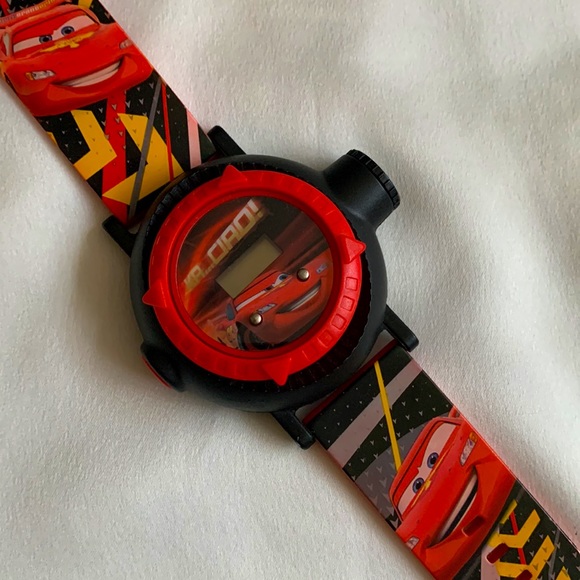 Authentic Disney Hotwheels watch for kids - Picture 4 of 4